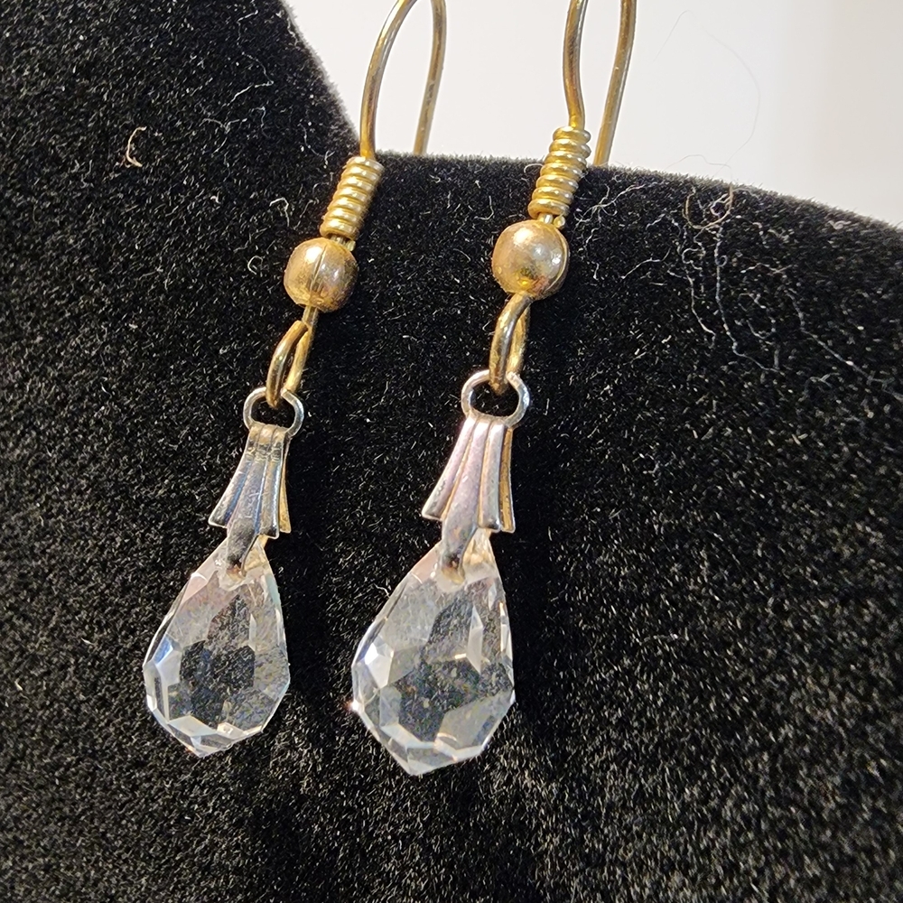 Elegant Gold and Silver Drop Earrings - Picture 2 of 4
